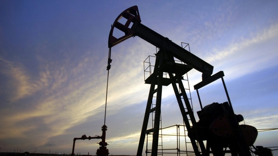 Despite US-Iran Agreement, Oil Markets Unlikely to Return to Normal Anytime Soon, Analysts Say