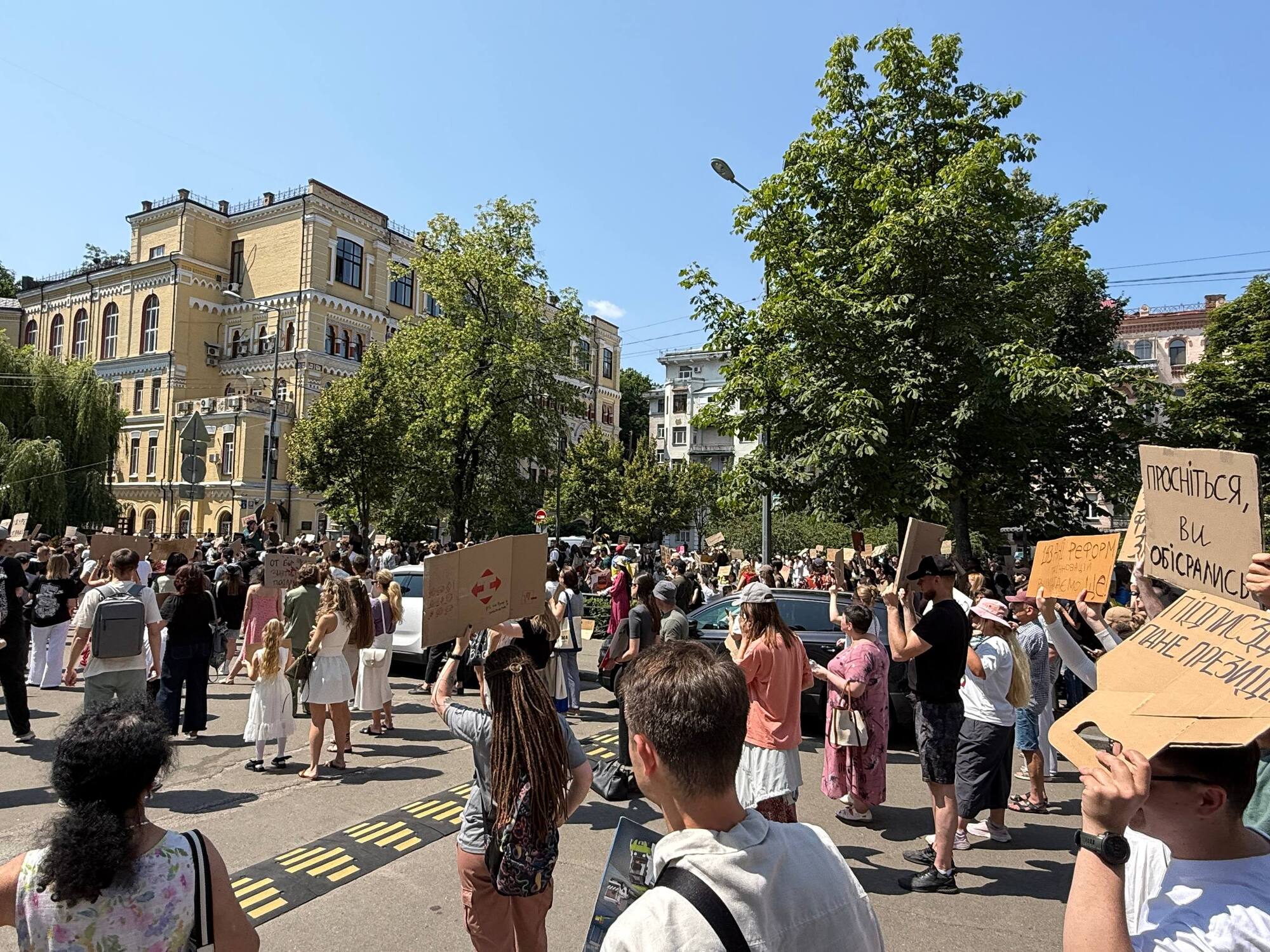 “Business Means Nothing When You Risk Losing Your Country”: Why Ukrainian Entrepreneurs Are Standing Behind the Protests
